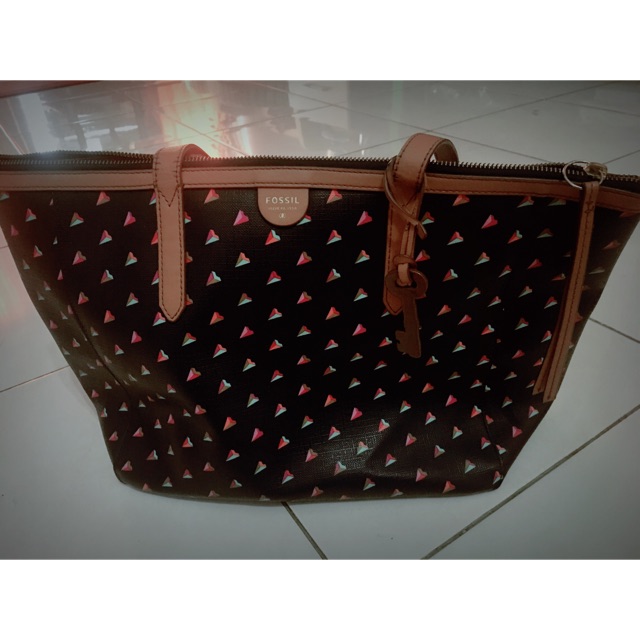 Preloved Tas Fosil sydney Shoper