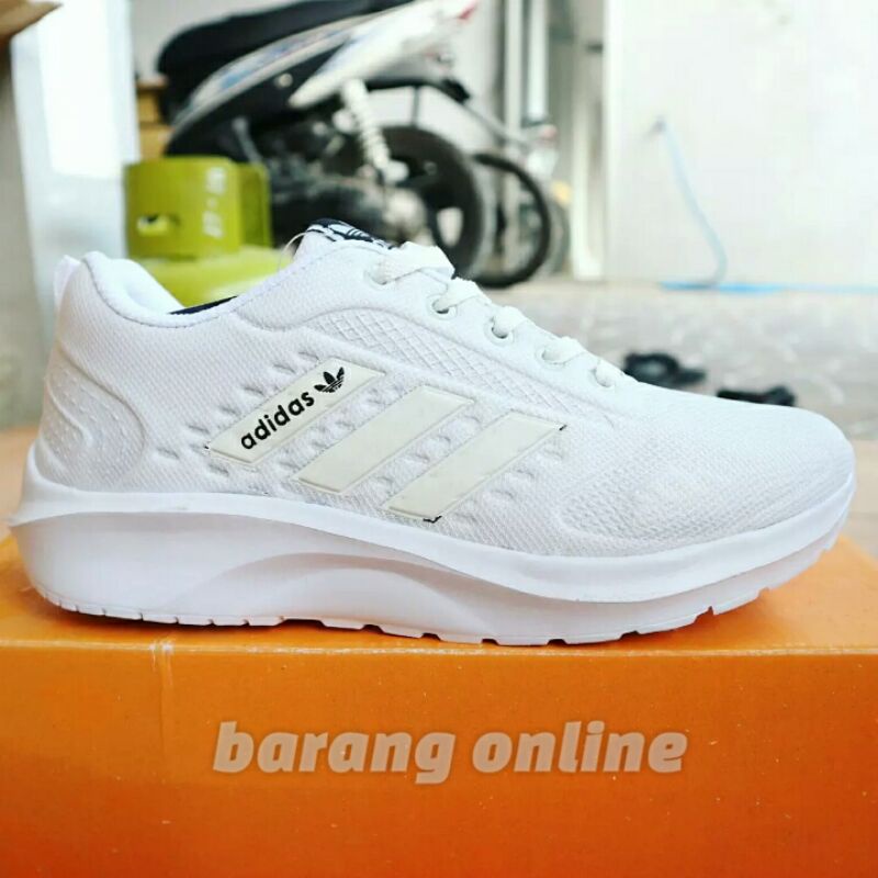 Sepatu putih sepatu wanita sneakers putih full white running sol cloudform size 36 37 38 39 40