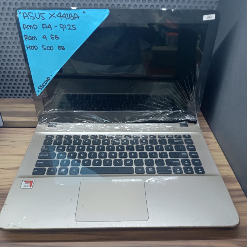 ASUS X441BA AMD A4 9125 4 GB 500 GB 14 INCH