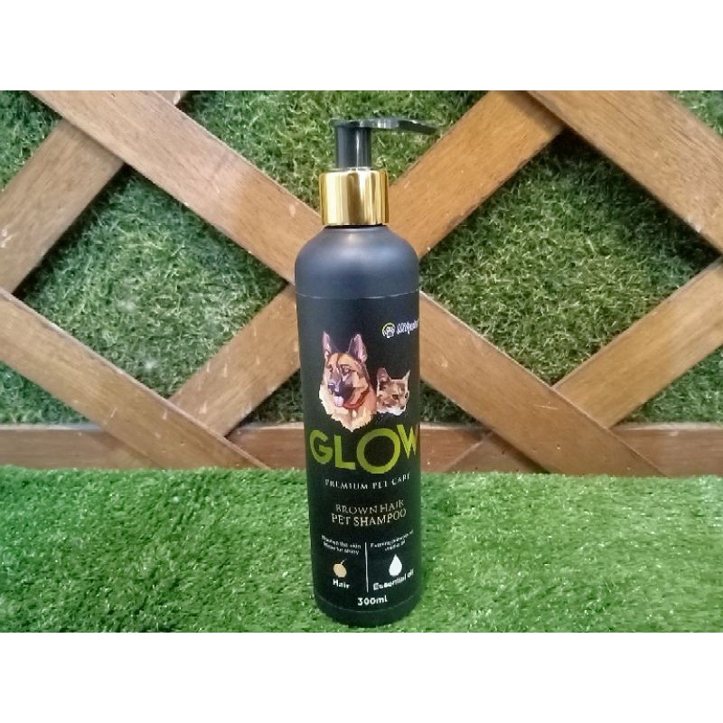 Glow Shampoo 300ml Shampoo Anjing Kucing