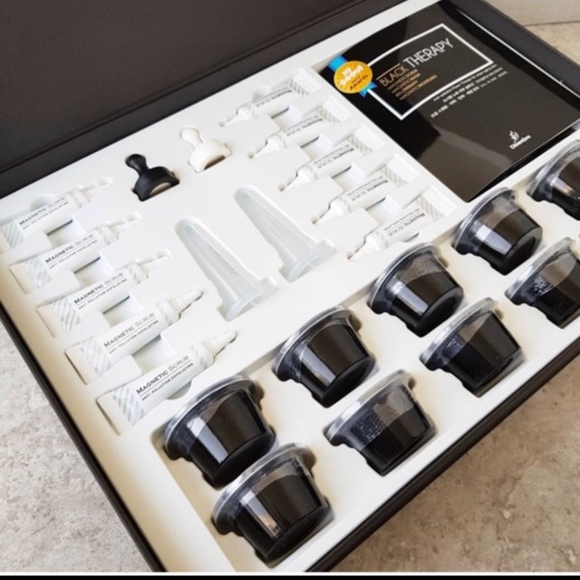 Desembre black therapy set