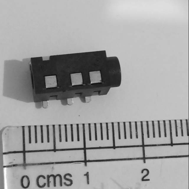 TRRS STEREO JACK PLUG CONNECTOR AUDIO