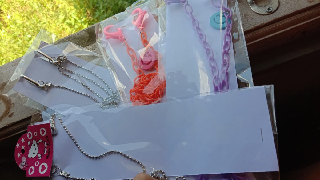 Bros Hijab Polkadot Besar