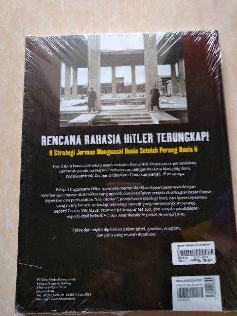 Rencana Rahasia Hitler Terungkap! - Chris McNab-1