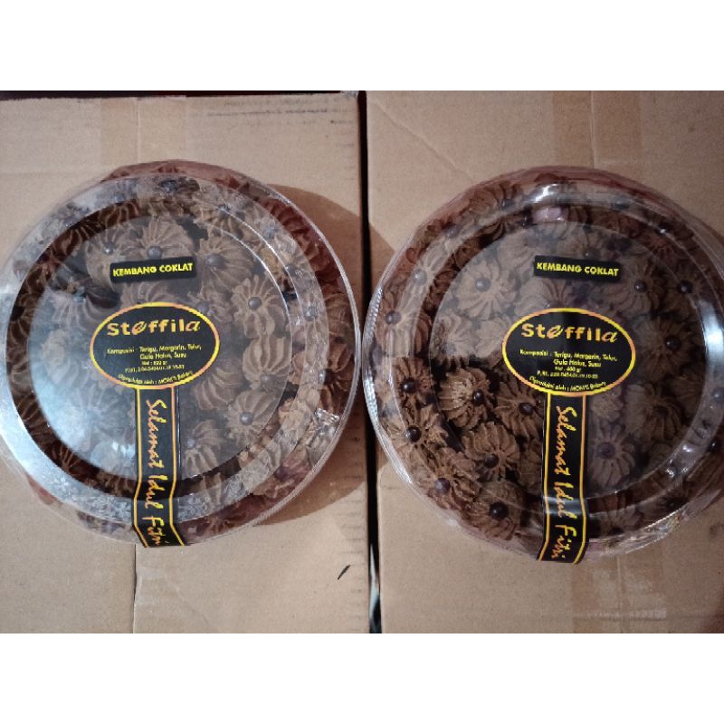 

Kembang Coklat Stefilla 600 gram / kue kering lebaran