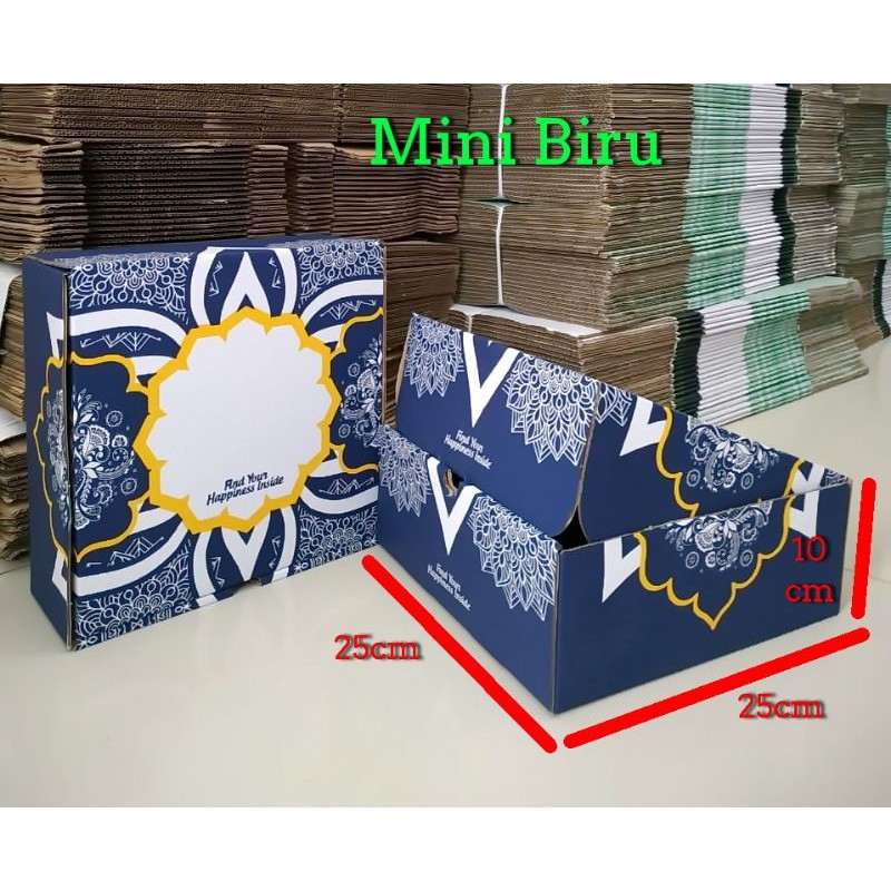 

BOX KARDUS PARCEL LEBARAN HAMPERS MINI BIRU 25x25x10