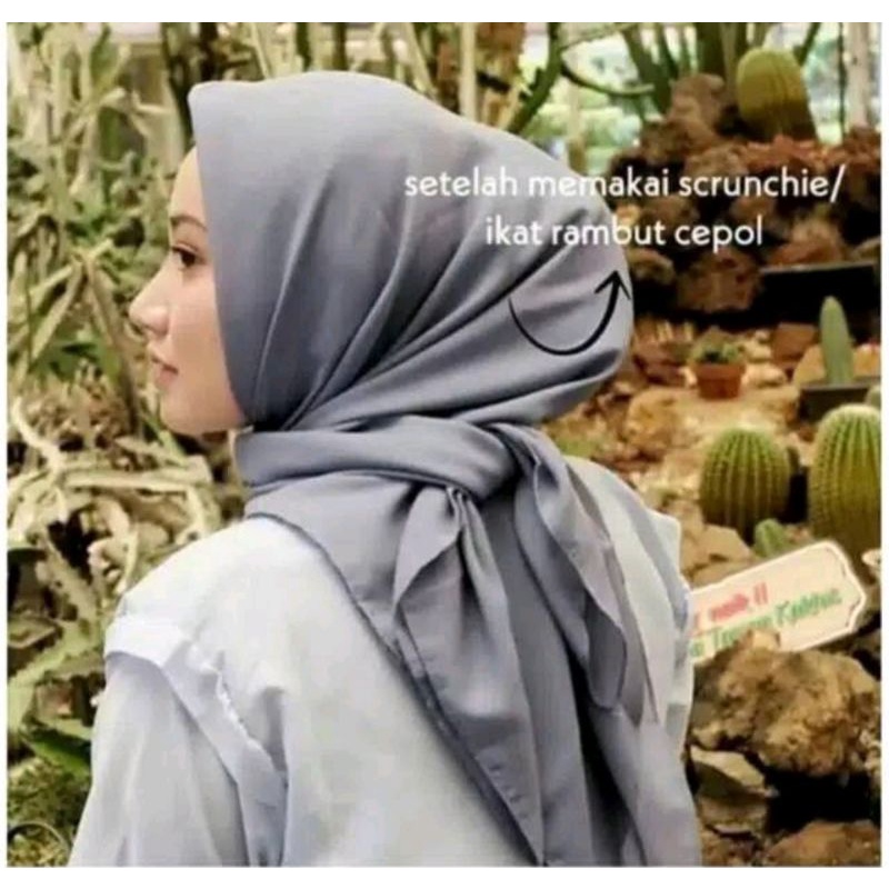 ikat rambut, scrunchie .(UK sedang),Cepol rambut bahan satin