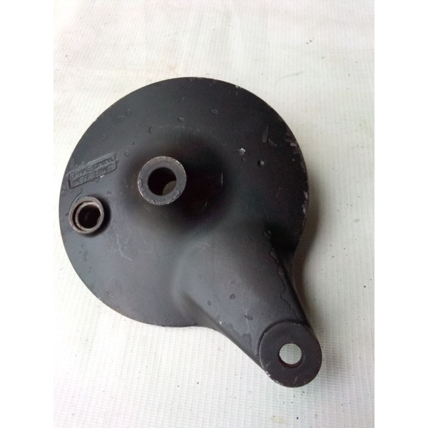 tutup tromol belakang Suzuki Thunder 125 lAMA