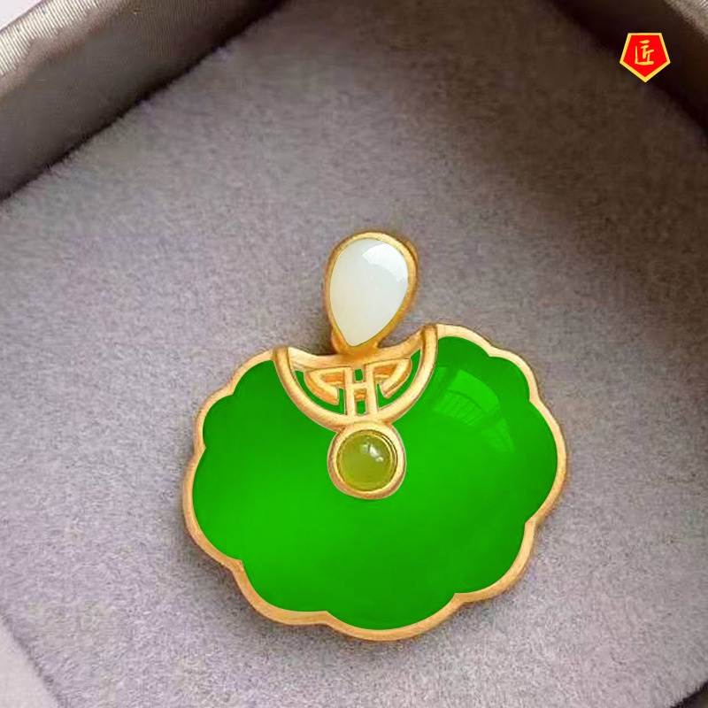 [Ready Stock]Hetian Jade Longevity Lock Pendant Female Elegant Graceful