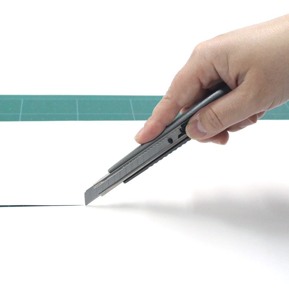 

NT Cutter Metal A A-300 GR (Body Logam/Besi) Original Jepang Japan Auto Lock Metal Grip Premium A300