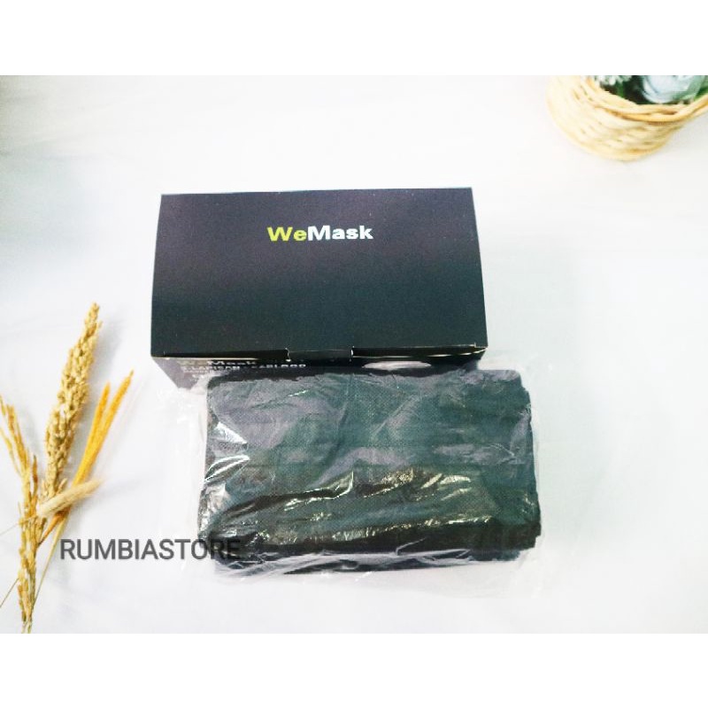 We Mask Masker 3ply hitam
