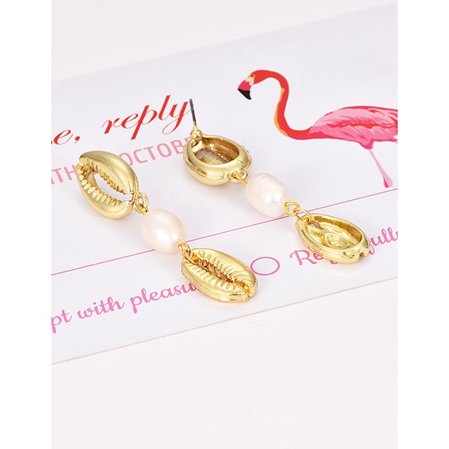 LRC Anting Tusuk Fashion Gold Alloy Pearl Shell Earrings F37539