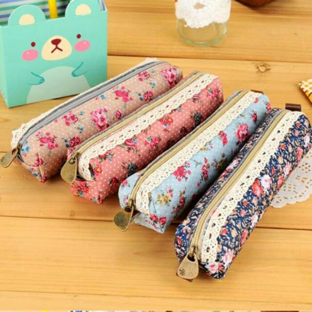 

Tempat Pensil Bulat Flower
