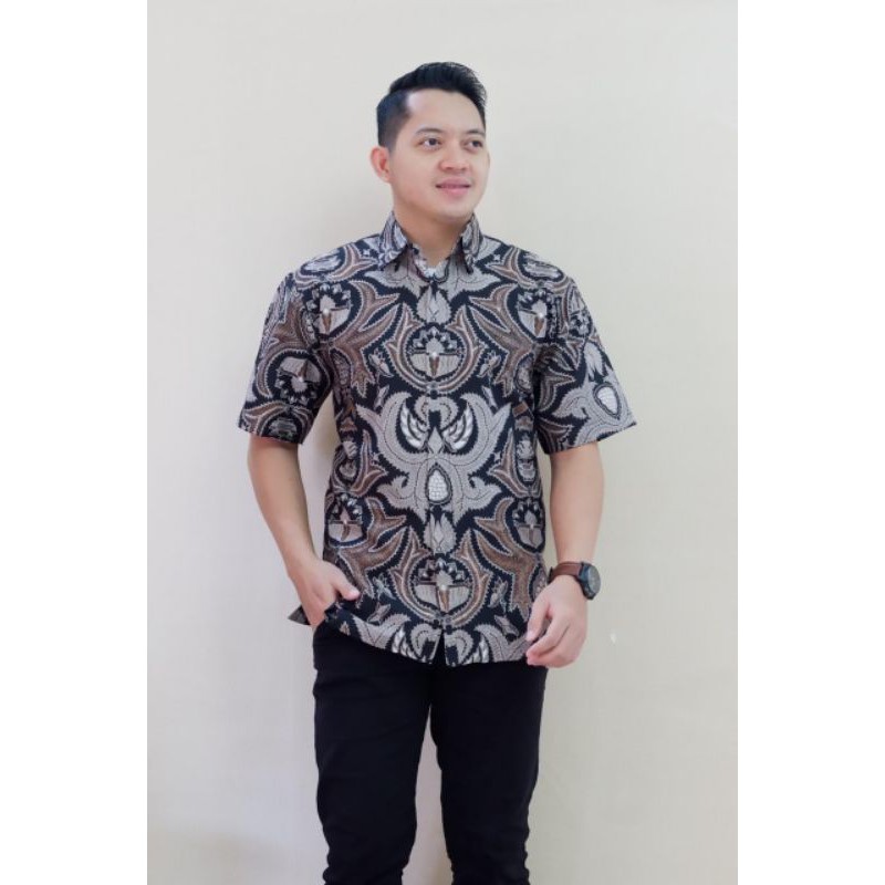 kemeja batik solo. kemeja batik premium. kemeja. Hem batik. Hem batik premium. Hem batik pria