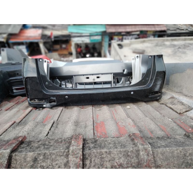 bemper belakang Avanza Xenia 2019