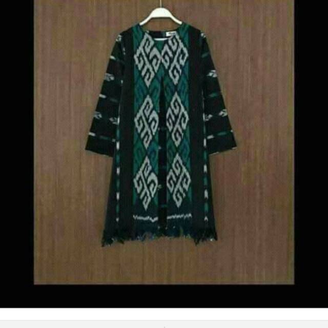 Outer tenun toraja toska