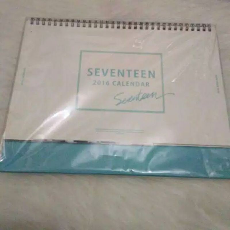 Seventeen Calendar 2016 Season Greetings
