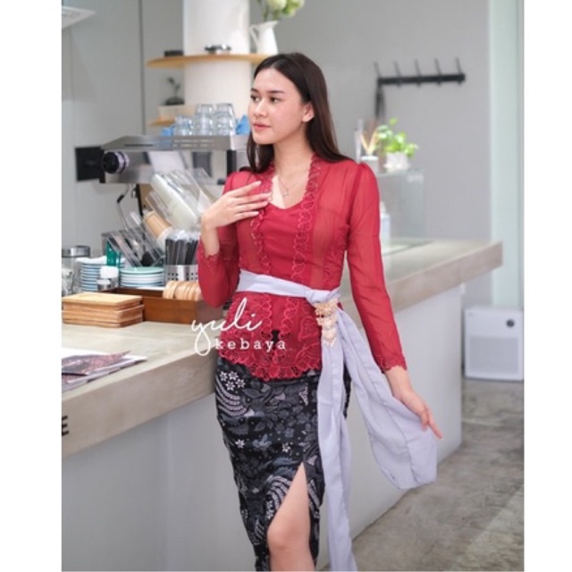 Set Kebaya Bali Bordir Jadi | Kebaya Bordir Premium