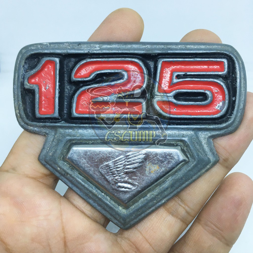 Emblem Honda CB 125