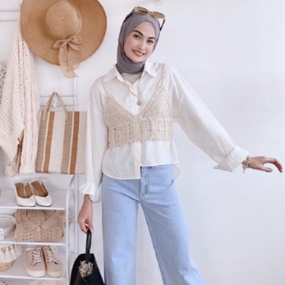 Triangle Korean Outer Crochet Vest / Atasan Rompi Rajut Import Wanita Bentuk Segitiga Musim Panas