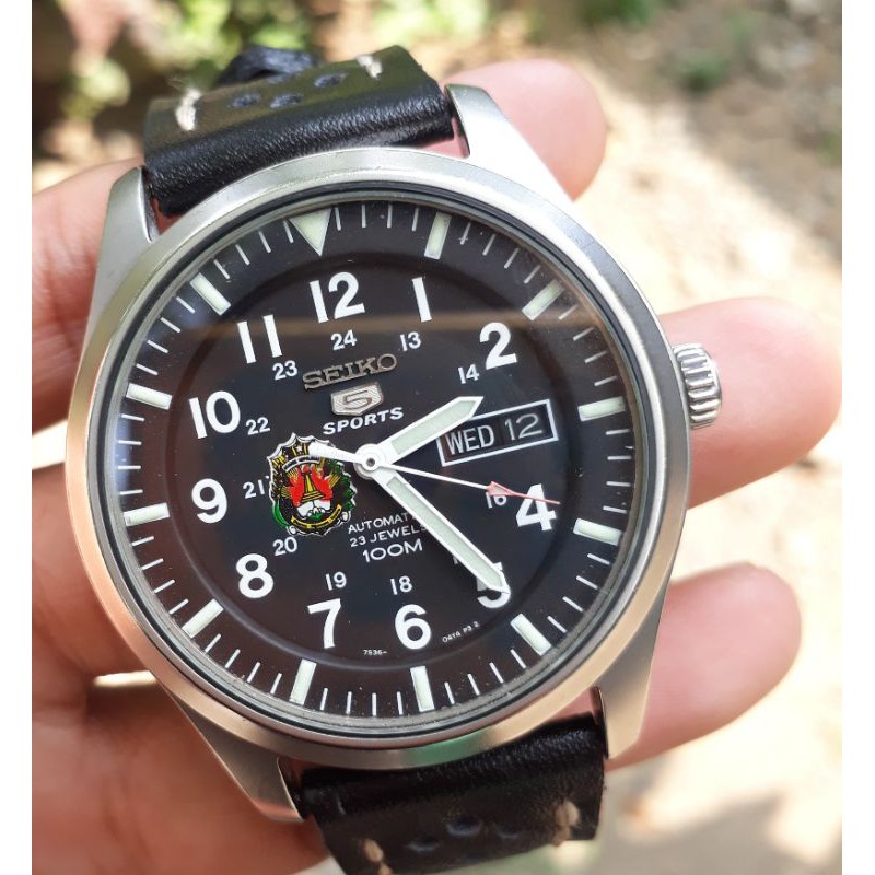 Jam Tangan Seiko 5 Sport Military Automatic Black Dial Original