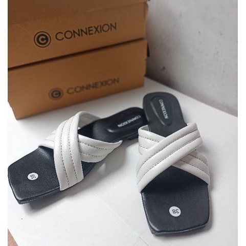 Sandal Cewek Flat Connexion Slop Silang Sendal Teplek Wanita Fashion Brand Matahari (CNX SLG 030)