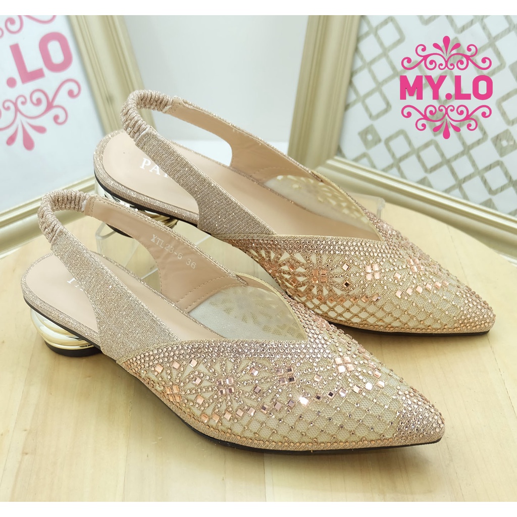 SEPATU PESTA WANITA WEDDING LAMARAN SESERAHAN HANTARAN NIKAH IMPORT