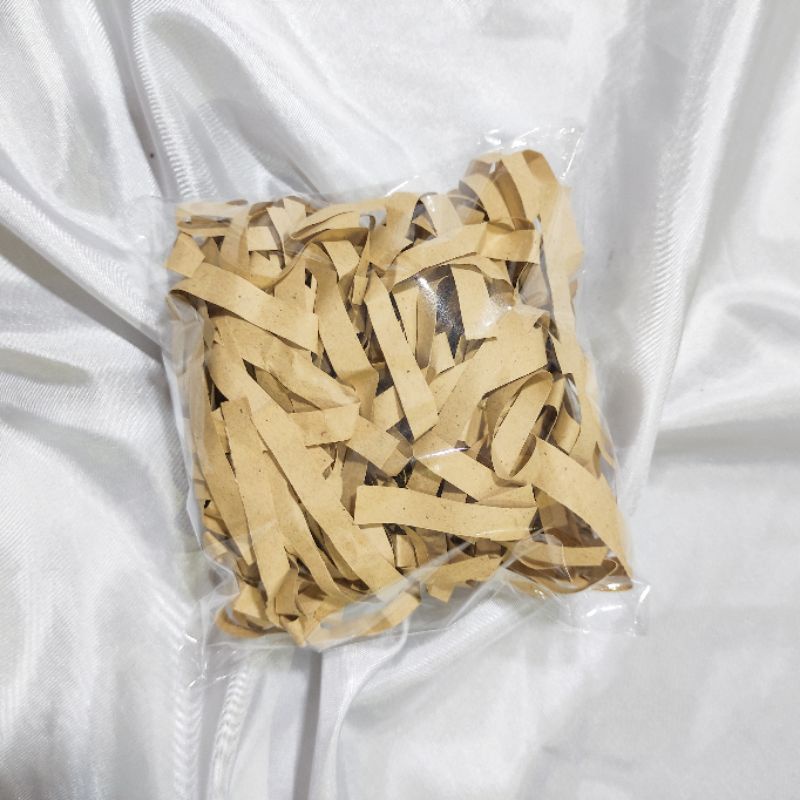 

Extra Kertas Potong / Kertas Serut / Kertas Cacah / Shredded Paper