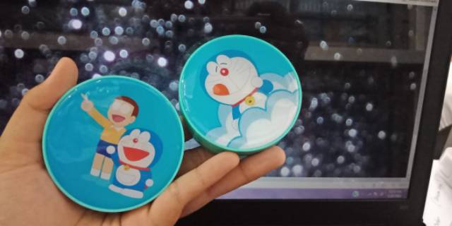 Tempat softlens Doraemon bulat lucu / Softlencase