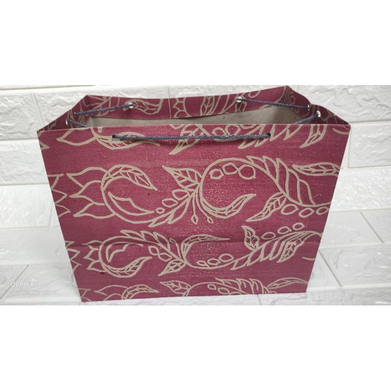 Paper Bag Tas Kertas Motif Ukuran  20 x 26 x 15 ( N-X)