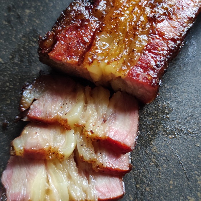 

Daging Asap - Smoked Beef Belly - Daging Sapi Asap Belly Import Halal
