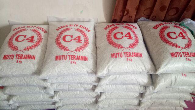 Plastik Beras 5 Kg ( C4 - C4 Raja - Pandan Wangi- Mentik Wangi-  Walet-  Apel -anggur - Pak Tani )