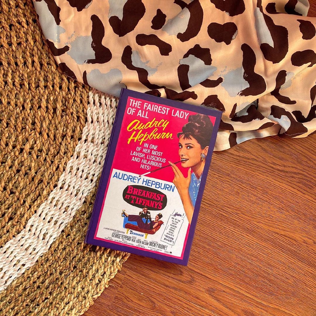 

THE FAIREST LADY AUDREY HEPBURN KARAKTER NOTES VINTAGE HARDCOVER