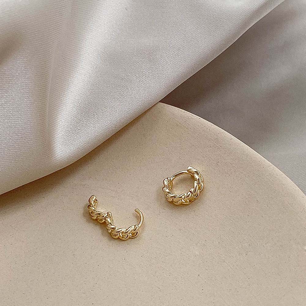 NEEDWAY Temperament Stud Earrings Tide Copper Ear Bone Studs Women Korean Personality Retro Girls Simple Fashion Jewelry/Multicolor