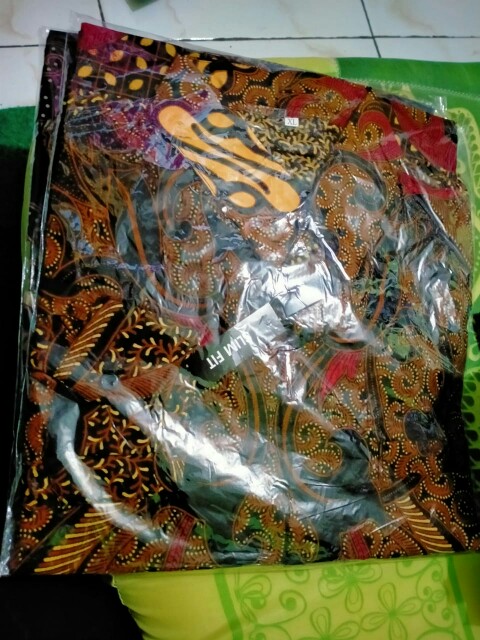 Kemeja Dan Tunik Batik