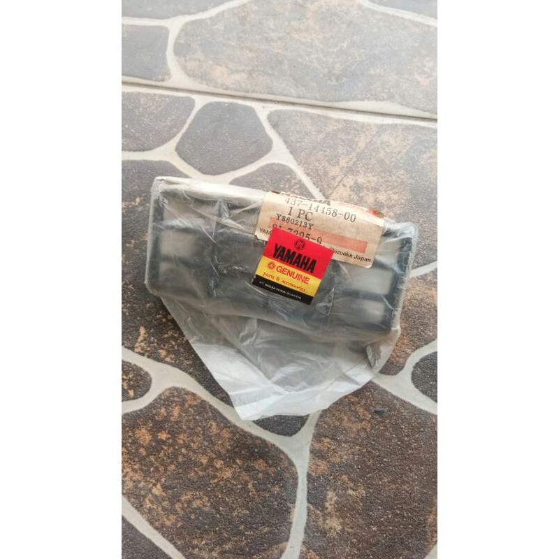 kerangka rangka air cleaner guide busa filter udara yamaha dt100 dt100x dtx original NOS