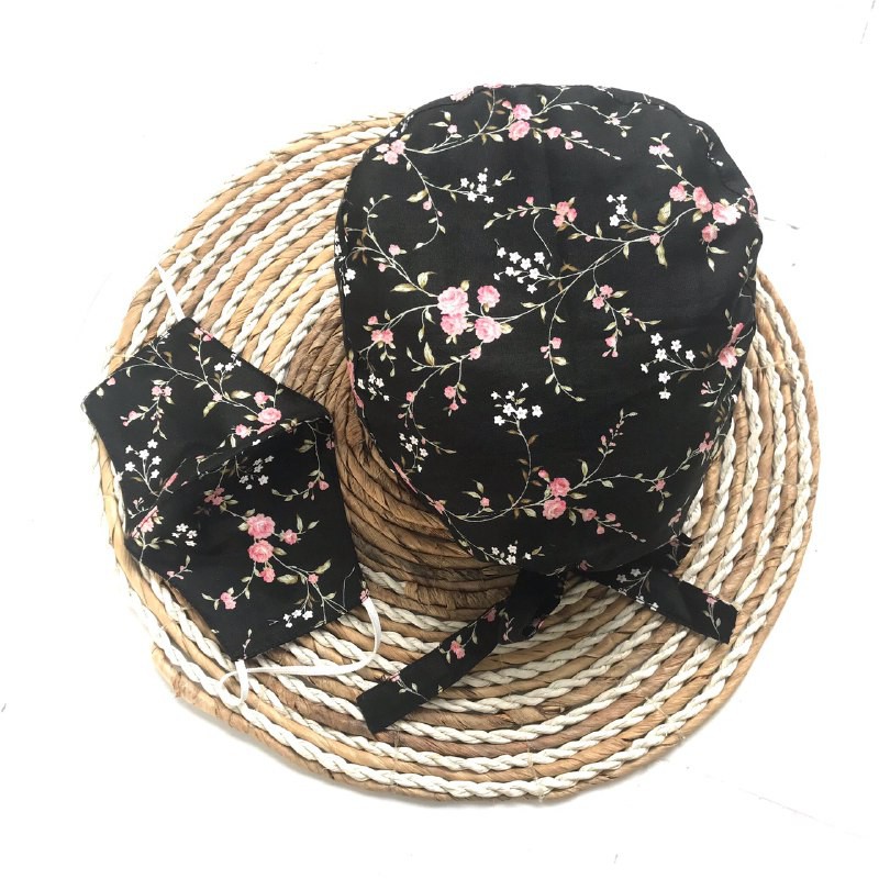 Topi Bedah / Surgical Cap / Nurse Cap / Topi Perawat Hitam Motif Bunga Kecil No 15
