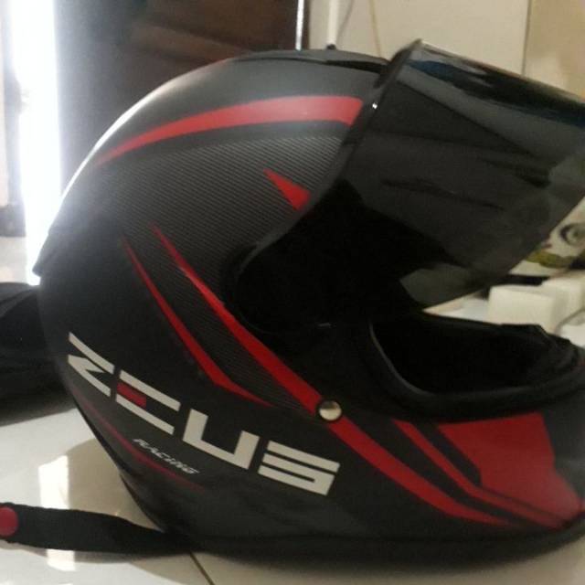zeus helmet