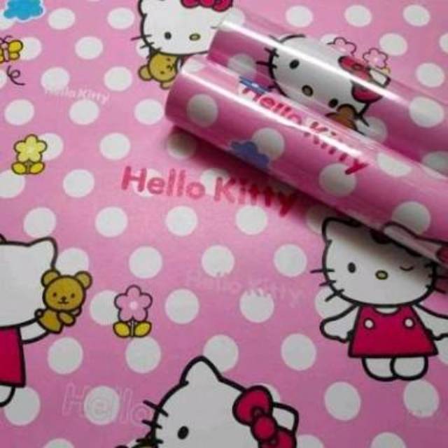 WALLPAPER DINDING MOTIF HELLO KITTY  POLKADOT