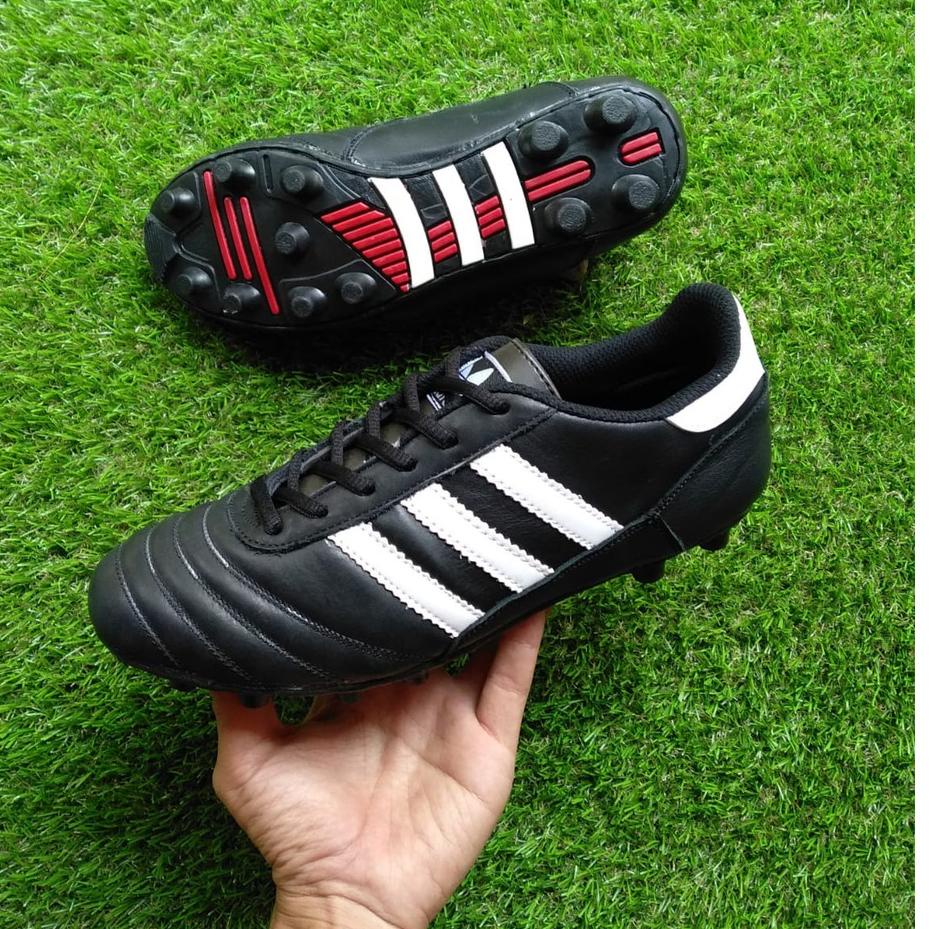 Menarik.. Sepatu bola kulit adidas copa. sol karet
