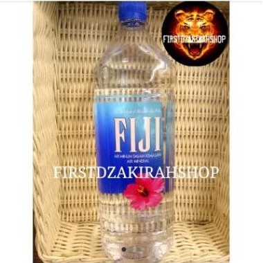 

Fiji natural mineral water 1,5ml
