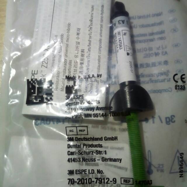 3M ESPE Filtek Z250 XT warna A3 3Gram.
