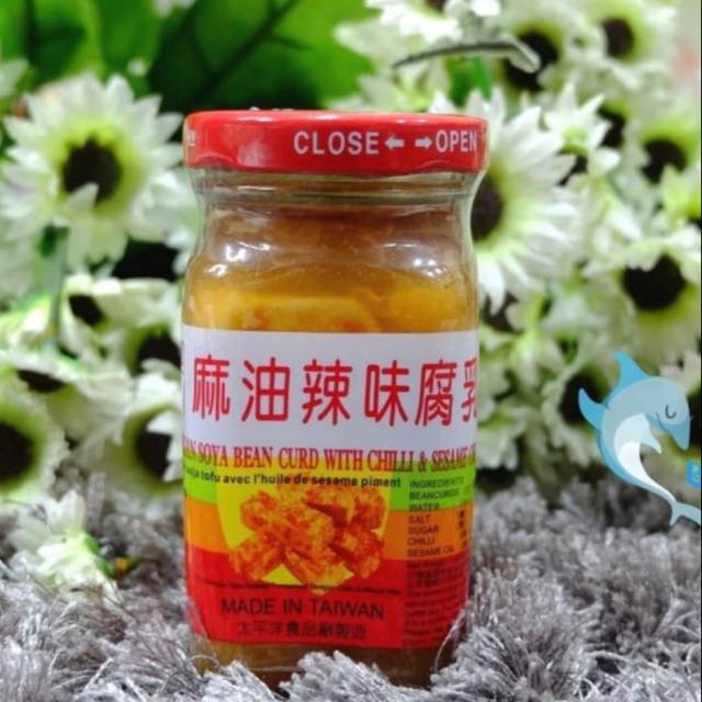 

Tahu putih Sichuan soya bean curd with chili 130gr