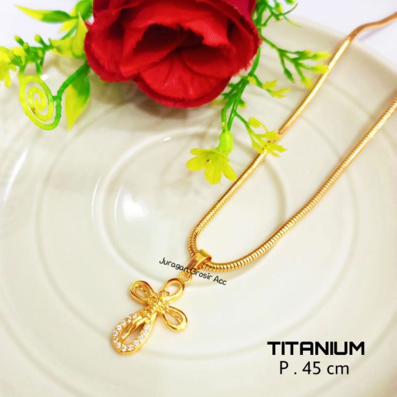 TERLARIS!! KALUNG TITANIUM SALIB KEMBANG PERHIASAN ANTI KARAT&amp;ANTI LUNTUR