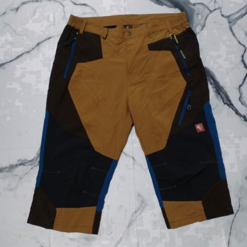 celana outdor (celana pendek second)