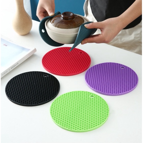 Coaster Silicon Honeycomb / Tatakan Meja Silikon Anti Panas PR0226