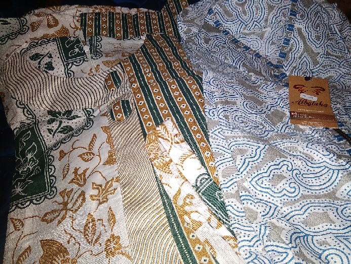 Cod - Terlaris Serut Genes Jelita Tunic  Navbor Yelbor Whitbor Creambor Tunik Batik