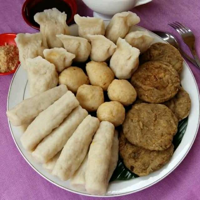 

Pempek lezaat ikan tenggiri