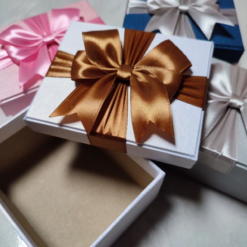 KOTAK KADO BOX HADIAH SIZE KECIL