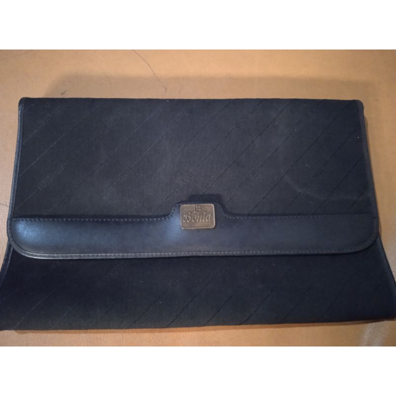 bonia clutch preloved